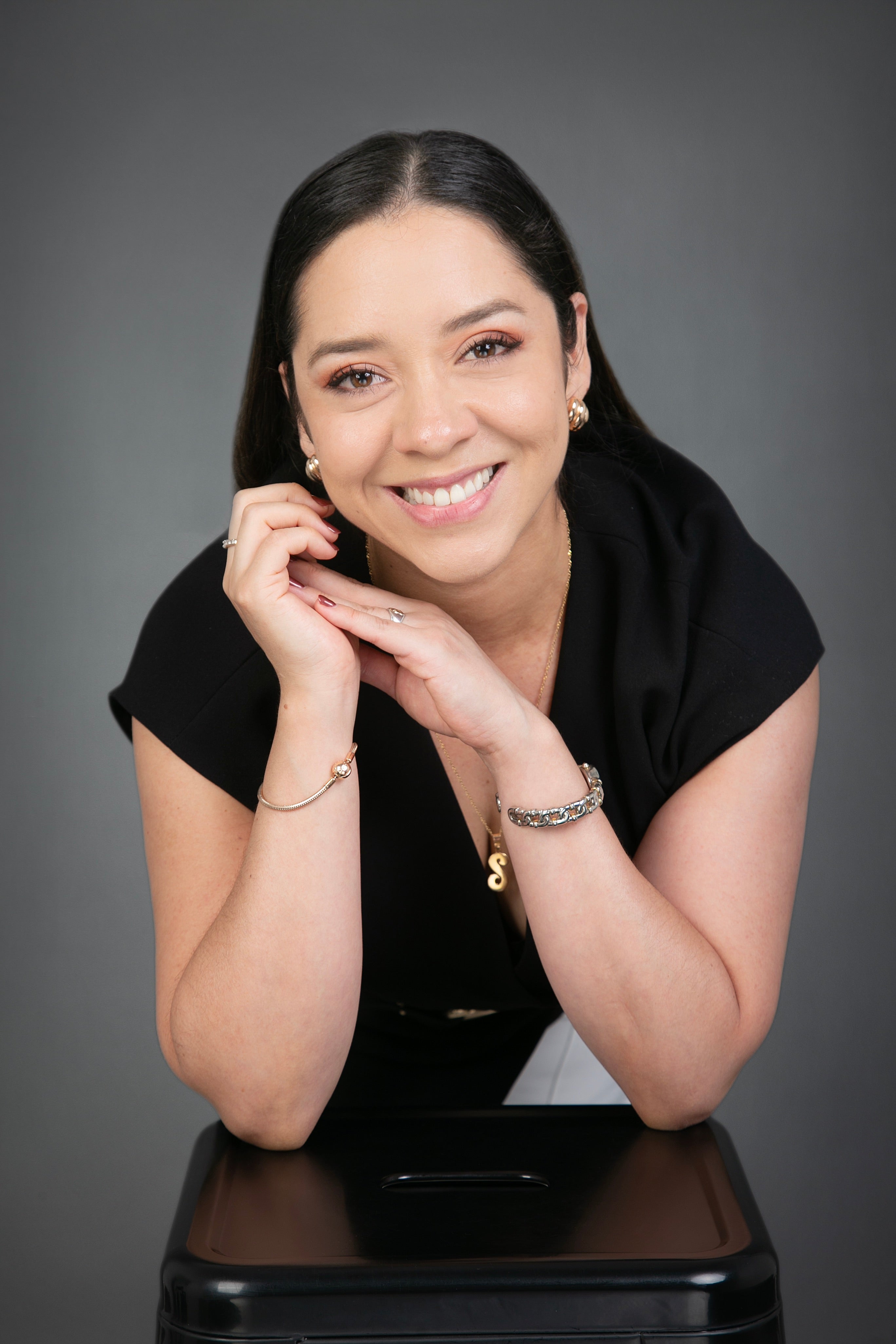 Paquete Linkedin 3 - Sesión de fotos profesional - Versión Premiun
