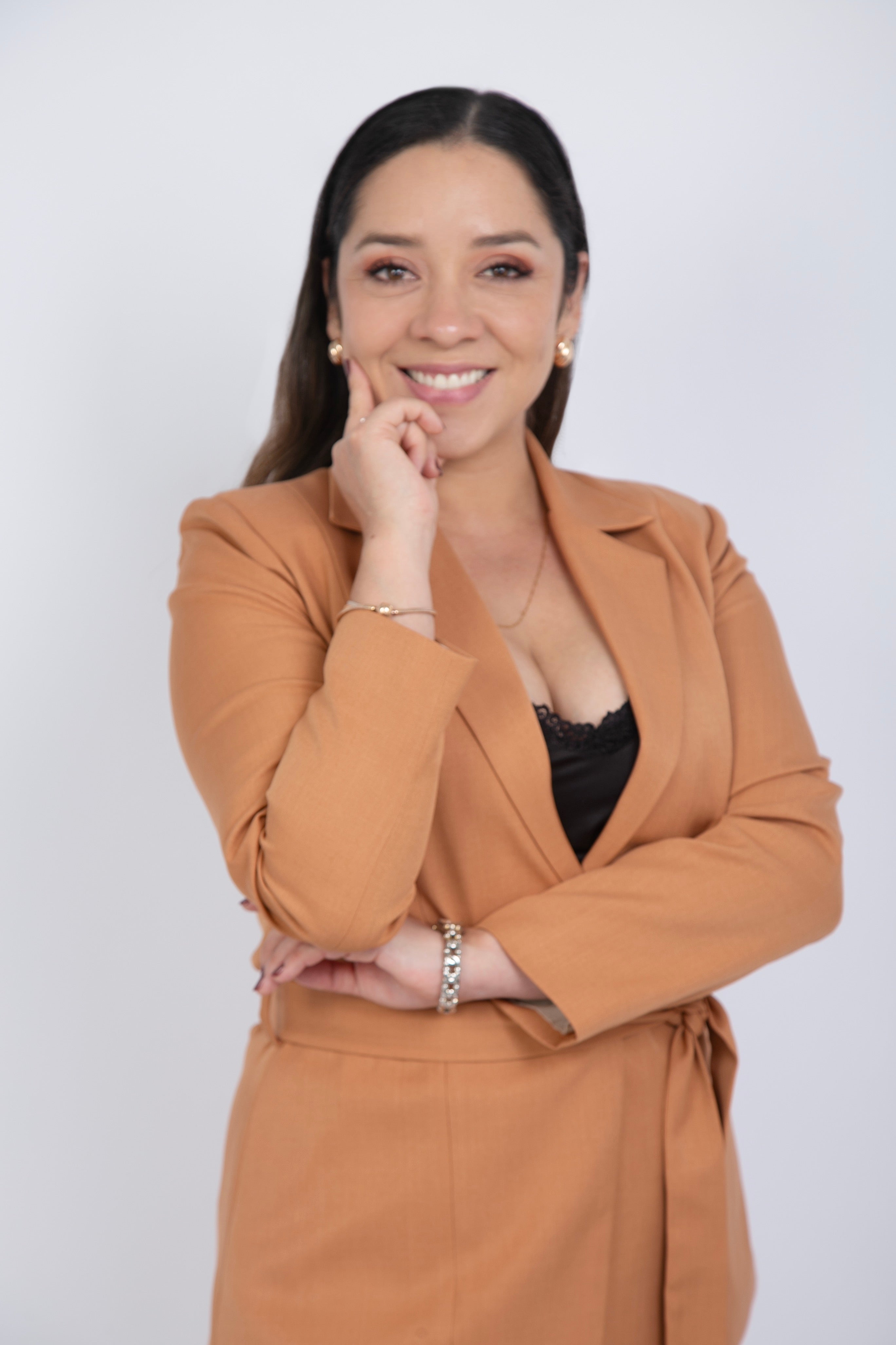 Paquete Linkedin 3 - Sesión de fotos profesional - Versión Premiun